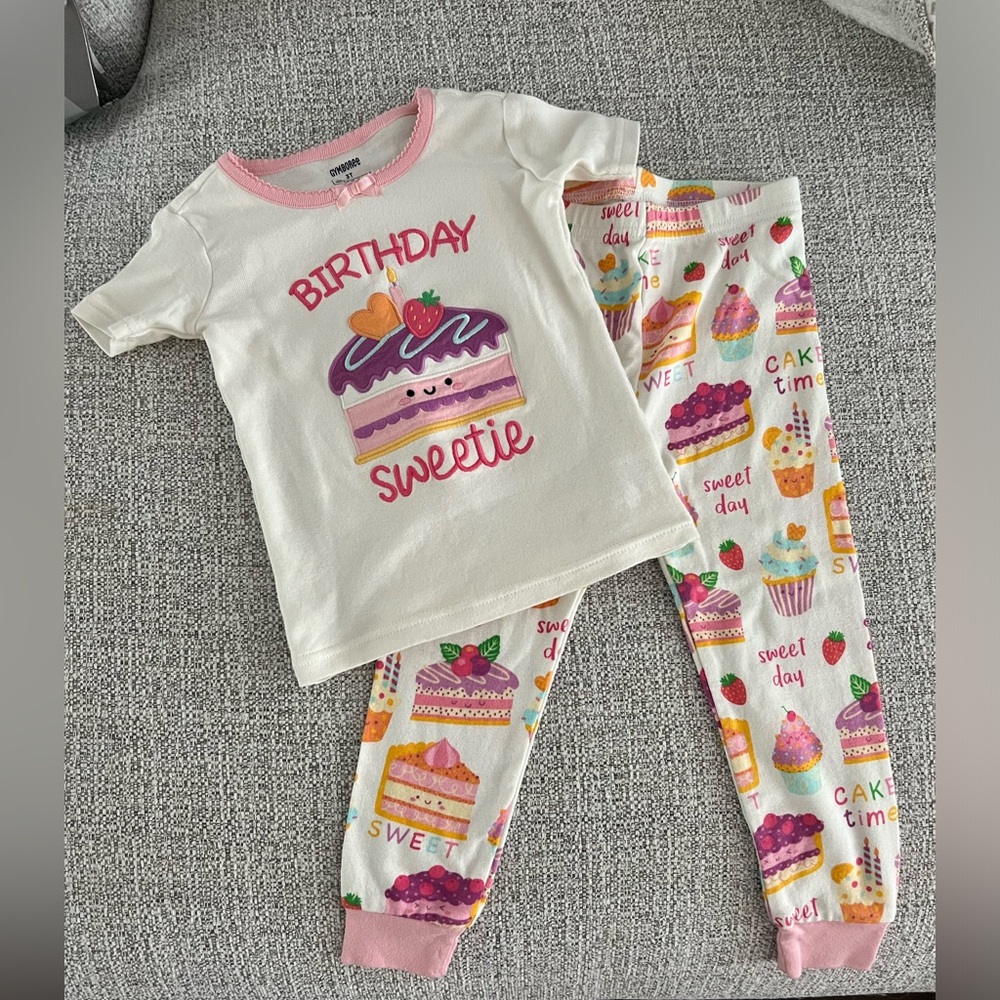 Gymboree girls 3T bday pjs